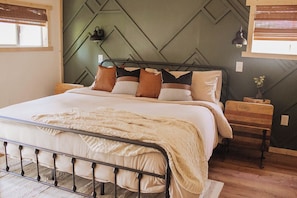 3 bedrooms, free WiFi, bed sheets - Redwood Grove Cabin inside Kings Canyon and Sequoia National Park (Wilsonia)
