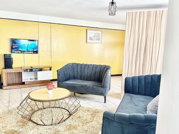 Smart TV, stereo