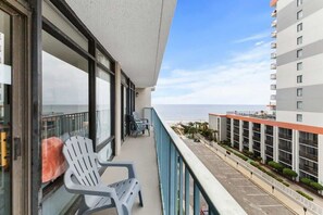 Property grounds - 7th-Floor Oceanfront Condo | Sand Dunes Resort | Sleeps 8 (Myrtle Beach)