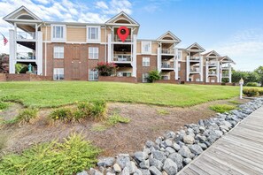 Exterior - 🆕! Harborside Getaway - Waterfront Lake Norman Vacation Condo (Cornelius)