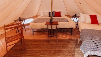 Tent | 1 bedroom, bed sheets