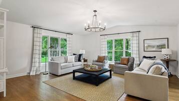 Smart TV, fireplace, table tennis, books