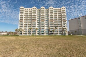 Exterior - Yacht Club 1-1103 - North Myrtle Beach (North Myrtle Beach)