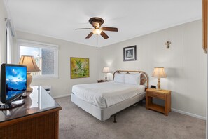 2 bedrooms, iron/ironing board, free WiFi, bed sheets - A Place at the Beach V A204, Ocean View Comfort Awaits You in Myrtle Beach (Myrtle Beach)