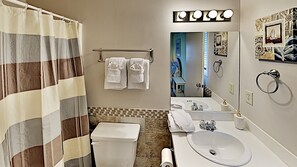 Shower, hair dryer, towels - Charming Beach Cottage | Steps to Sun & Sand | Guest Cottage 14 (Myrtle Beach)