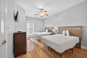 2 Schlafzimmer, Bügeleisen/Bügelbrett, kostenloses WLAN, Bettwäsche