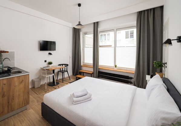 Fer et planche à repasser, Wi-Fi, draps fournis