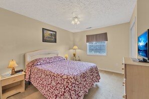 2 عدّة غرف نوم ومكواة/لوح كي وواي فاي مجانًا وملاءات أسرّة