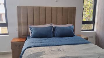 2 slaapkamers, een strijkplank/strijkijzer, wifi, beddengoed