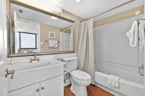 Shower, hair dryer, towels - Summer Dreams | Oceanfront Views | Poolside Bliss | SBC 820 (Myrtle Beach)