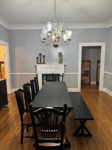 Shaquette’s Chateau:Your luxurious getaway!