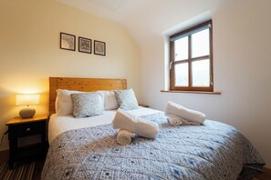 3 bedrooms, iron/ironing board, WiFi, bed sheets - Dingle Holiday Let - New Town (Dingle)