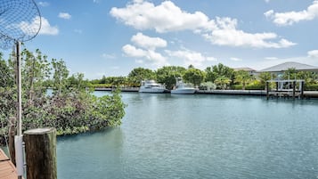 House, 2 Bedrooms | Marina