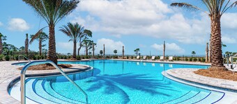 5BR WindMark Beach Bunk Room, Pools, Golf Cart, Ping Pong 