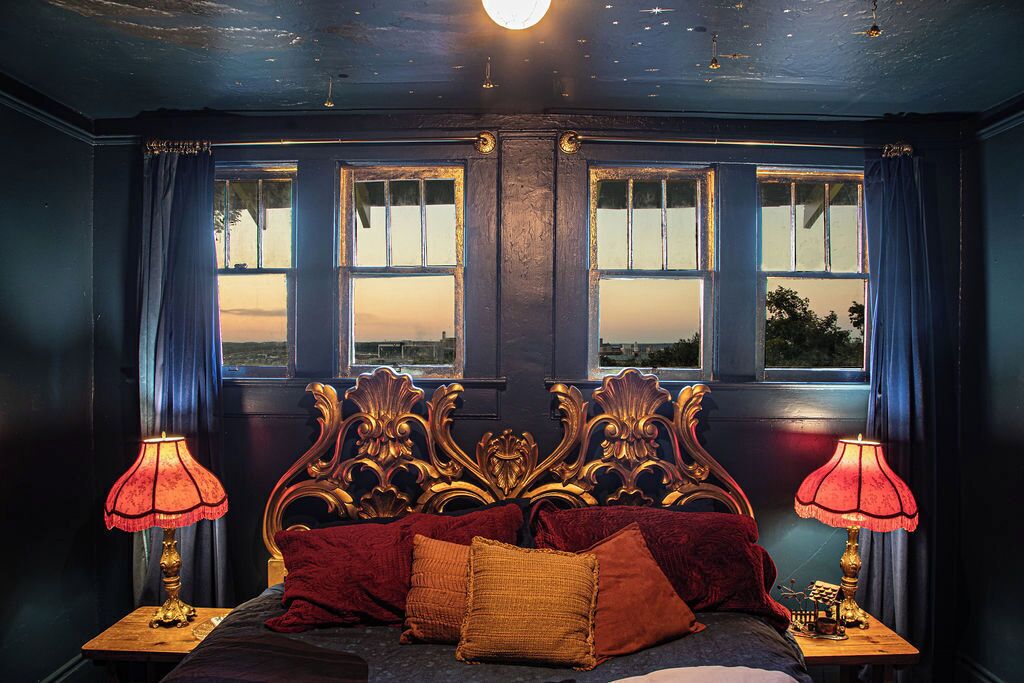 3 bedrooms, desk, free WiFi, bed sheets