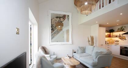 Cozy Wetherby Retreat