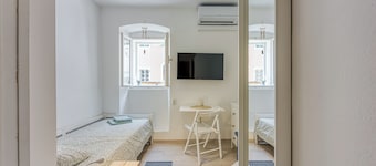 Lasta 15 Lošinj Town Single Room, Mali Lošinj, Croatia
