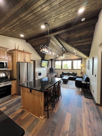 Interior. Welcoming brand new 3-bedroom house in Alpine