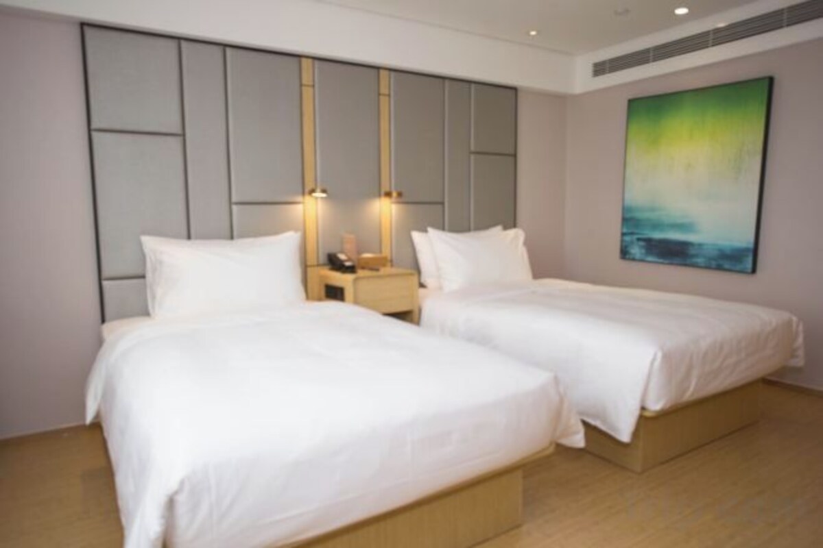 Superior 2-bed Room
