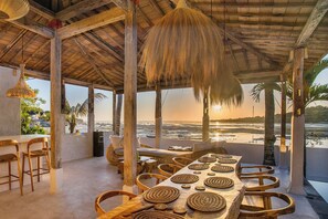 5 bedrooms, in-room safe, free WiFi - Sunset House Ceningan (Ceningan Island)