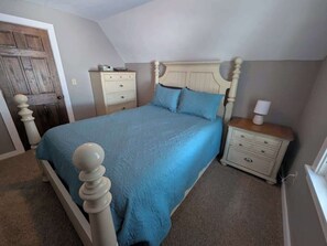 7 bedrooms, iron/ironing board, travel cot, WiFi
