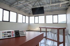 Interior - Saba Ayu Guest House (Parongpong)
