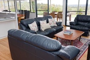 Living area - Dorper Downs (Baskerville)