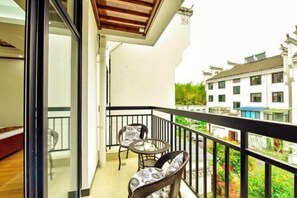 Room - Yi Xuan Ju Deluxe Lnn and Suites (Yi County)