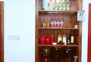 Private kitchen - Yi Xuan Ju Deluxe Lnn and Suites (Yi County)