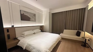 Room - Home Inn Ruibai Cloud Hotel (Longyan Railway Station Zhongshan Road Branch) (Longyan)