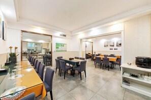 Restaurant - Home Inn Ruibai Cloud Hotel (Longyan Railway Station Zhongshan Road Branch) (Longyan)