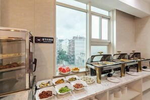 Restaurant - Home Inn Ruibai Cloud Hotel (Longyan Railway Station Zhongshan Road Branch) (Longyan)