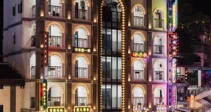 Home Inn Ruibai Cloud Hotel (Longyan Railway Station Zhongshan Road Branch)