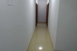 Gambar tidak terklasifikasi, 4 dari 15, tombol