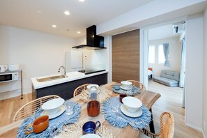 Flat-screen TV - Pacific Coast Enoshima by Tranova (Fujisawa)