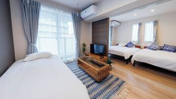 Room2 / 8-person Accomodation, Non Smoking | Living area | Flat-screen TV