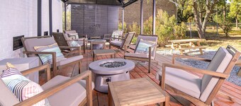Sojourn's Harborage Pet-Friendly