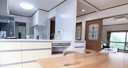 Villa 12 minutes from IFVH Miyajimaguchi Station - Itsukaichi First Villa Hiroshima / Hiroshima Hiroshima