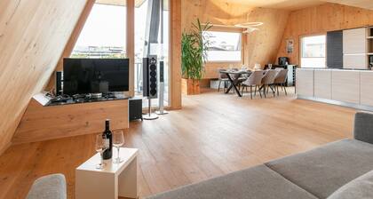 Luxury penthouse near centre, sauna and ski bus