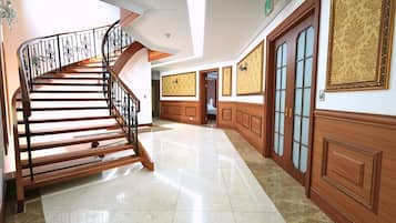 Grand Penthouse | Living area | Heated floors