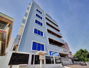 Exterior - MEDI KONDA GRAND (Nellore)