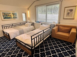 1 chambre, bureau, Wi-Fi gratuit, draps fournis