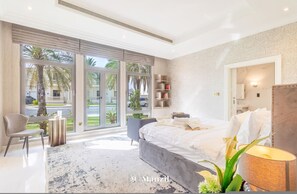Villa | 6 bedrooms - 6BR Lux Villa With PVT Pool Beach Access in Palm (Dubai)