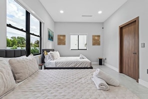 5 bedrooms, iron/ironing board, travel cot, WiFi