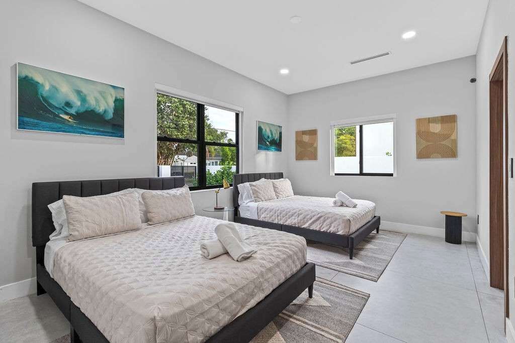 5 bedrooms, iron/ironing board, travel crib, WiFi