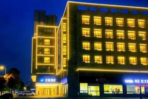 Exterior - HanTing Hotel (Xi'an Bianjiacun Subway Station) (Xi'an)