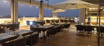 Sukhsaroj Hotel And Resorts