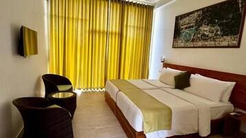 Habitació estàndard | Planxa i posts de planxar, wifi gratuïta i roba de llit