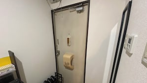 1 habitación, escritorio y wifi gratis