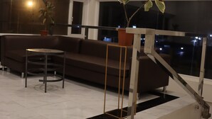 Ảnh chưa phân loại, 3 trong số 12 ảnh, nút